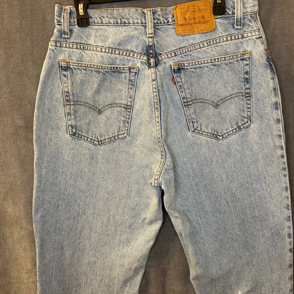 VTG 90s Levis 551 Womens 14 Relaxed Fit Tapered Leg Jeans Light Wash Made in USA